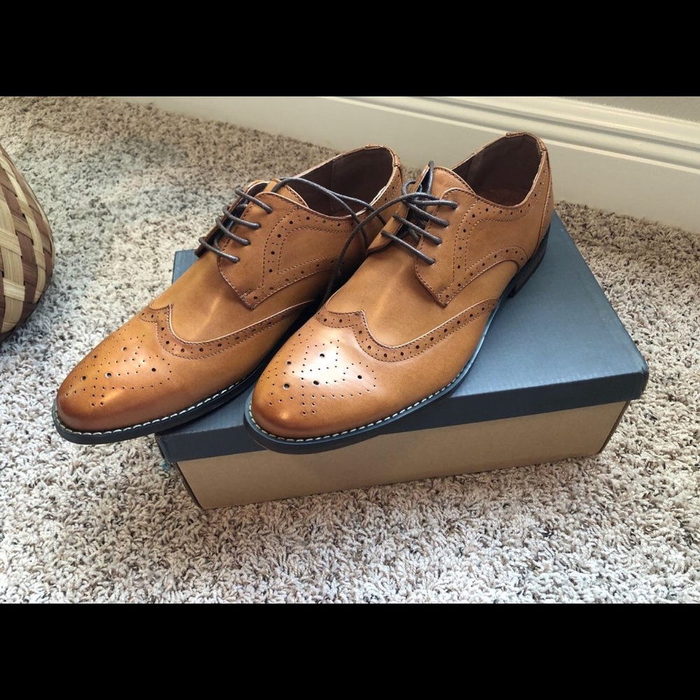 Brand new men’s dress shoes. Size 12